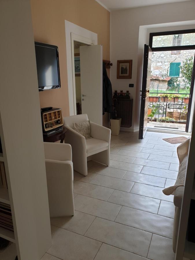 Dueterre Room & Host Fornole Exterior photo