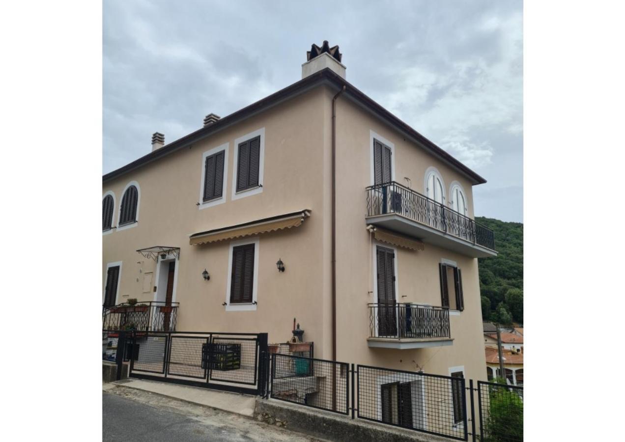 Dueterre Room & Host Fornole Exterior photo